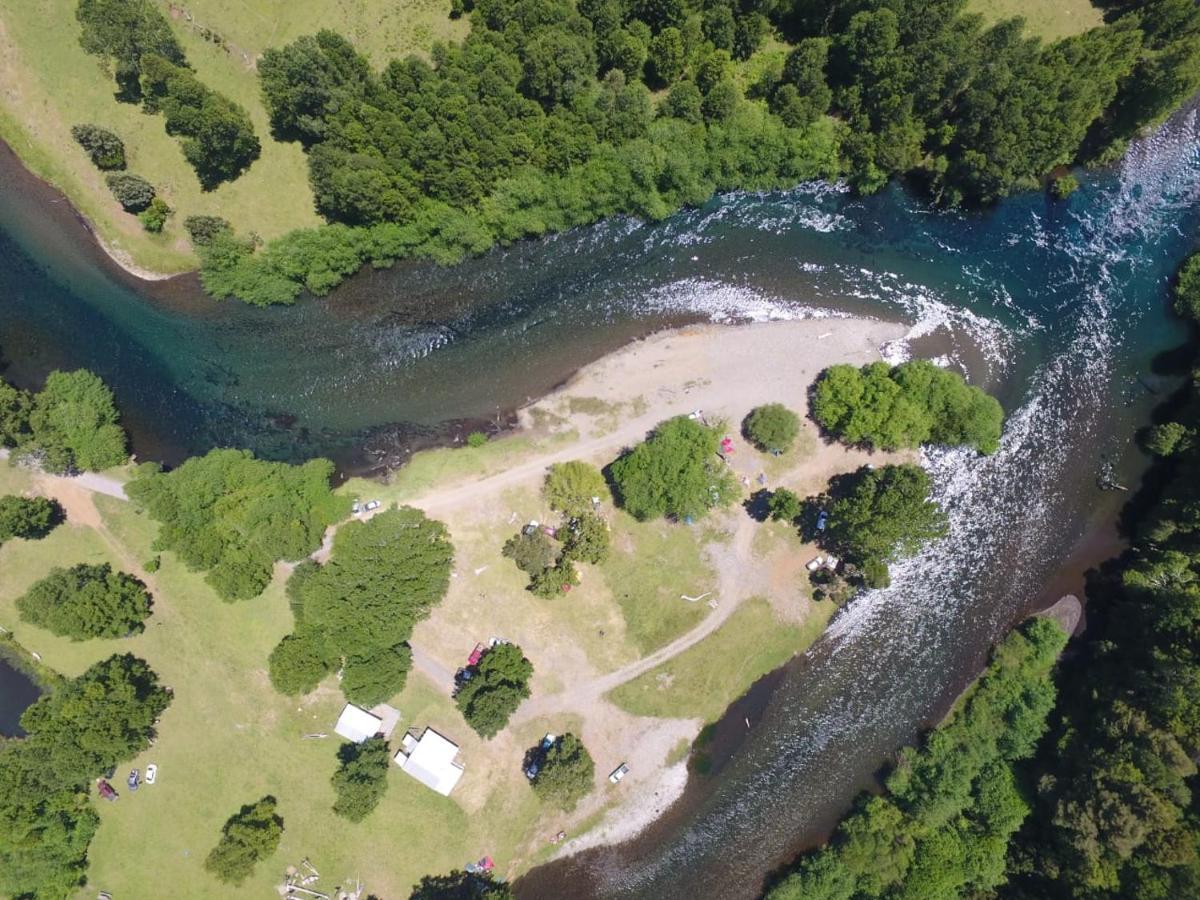 Cabañas Los Canelos Pucon, Hermosa Granja de 20 hectaréas a orillas del Río Liucura Extérieur photo