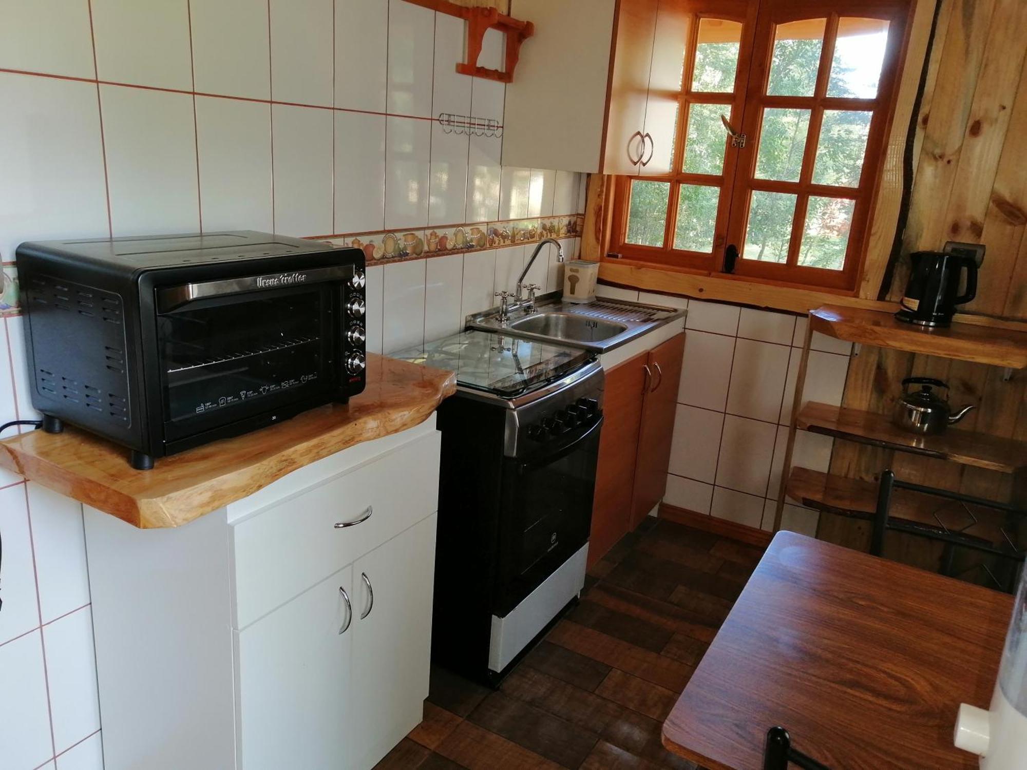 Cabañas Los Canelos Pucon, Hermosa Granja de 20 hectaréas a orillas del Río Liucura Chambre photo